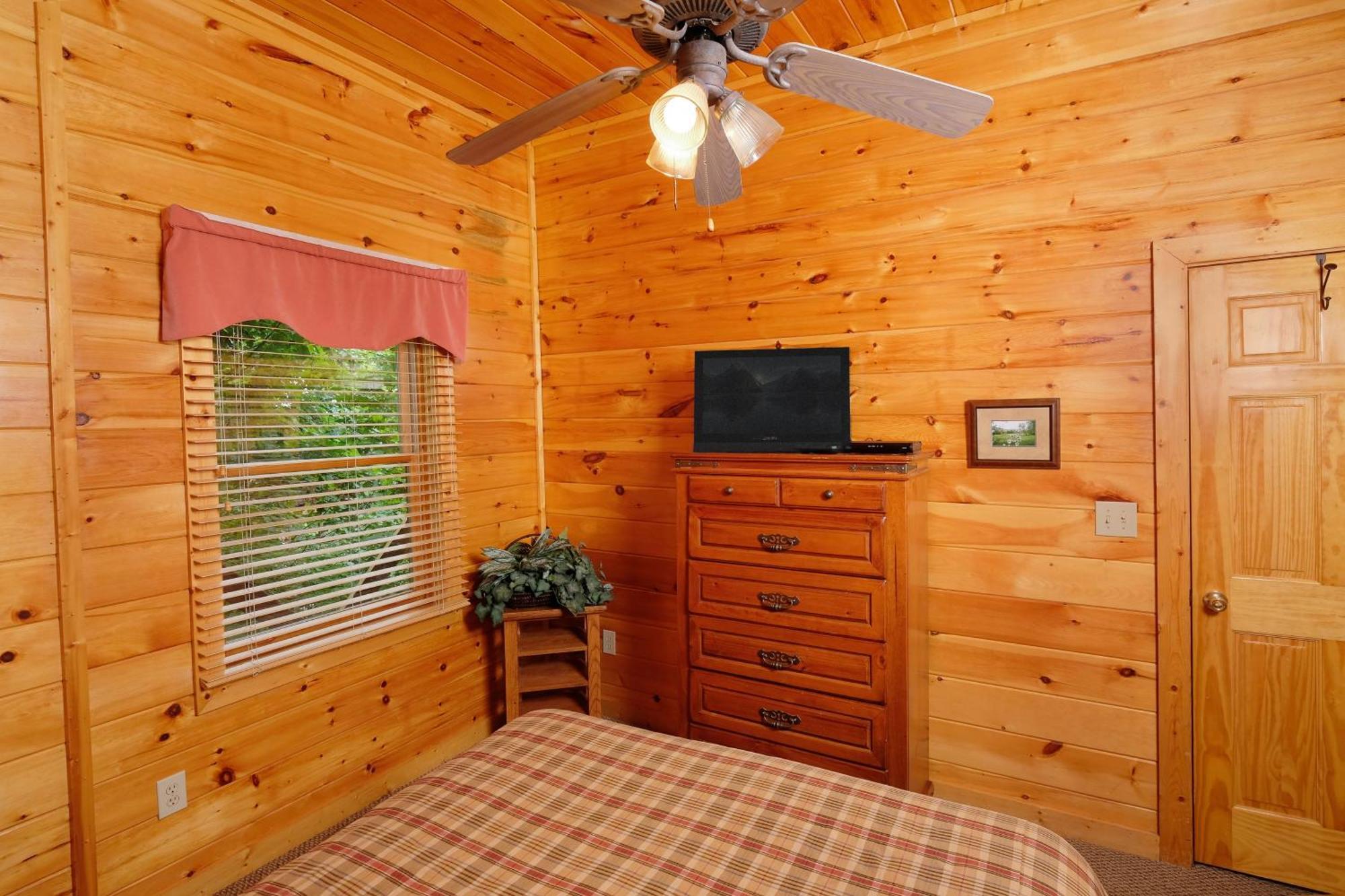 Higher Ground Pigeon Forge Exterior photo